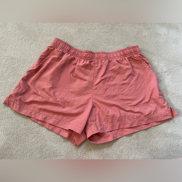 Columbia Shorts - Picture 1 of 4